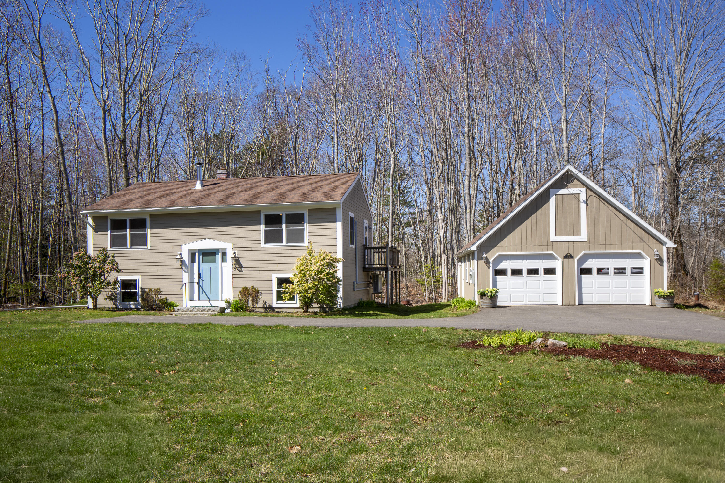 29 Oak Run Owls Head ME 04854