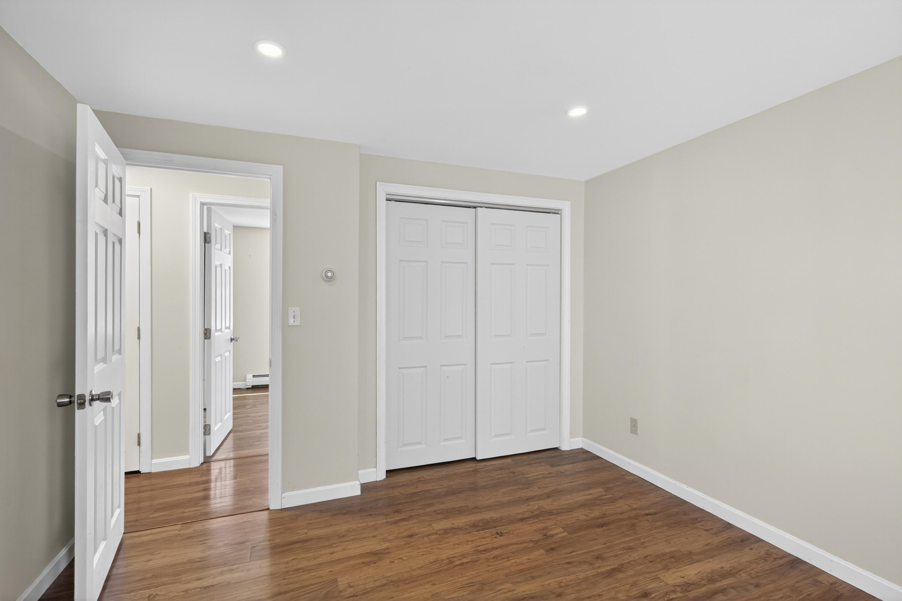 29 Oak Run Owls Head ME 04854