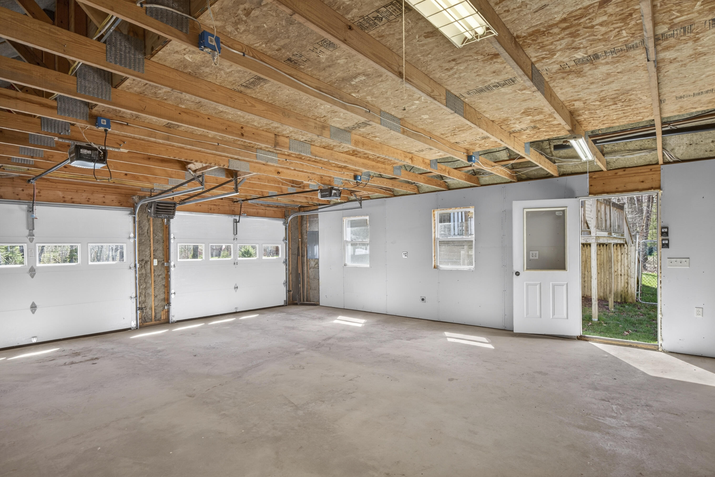 29 Oak Run Owls Head ME 04854