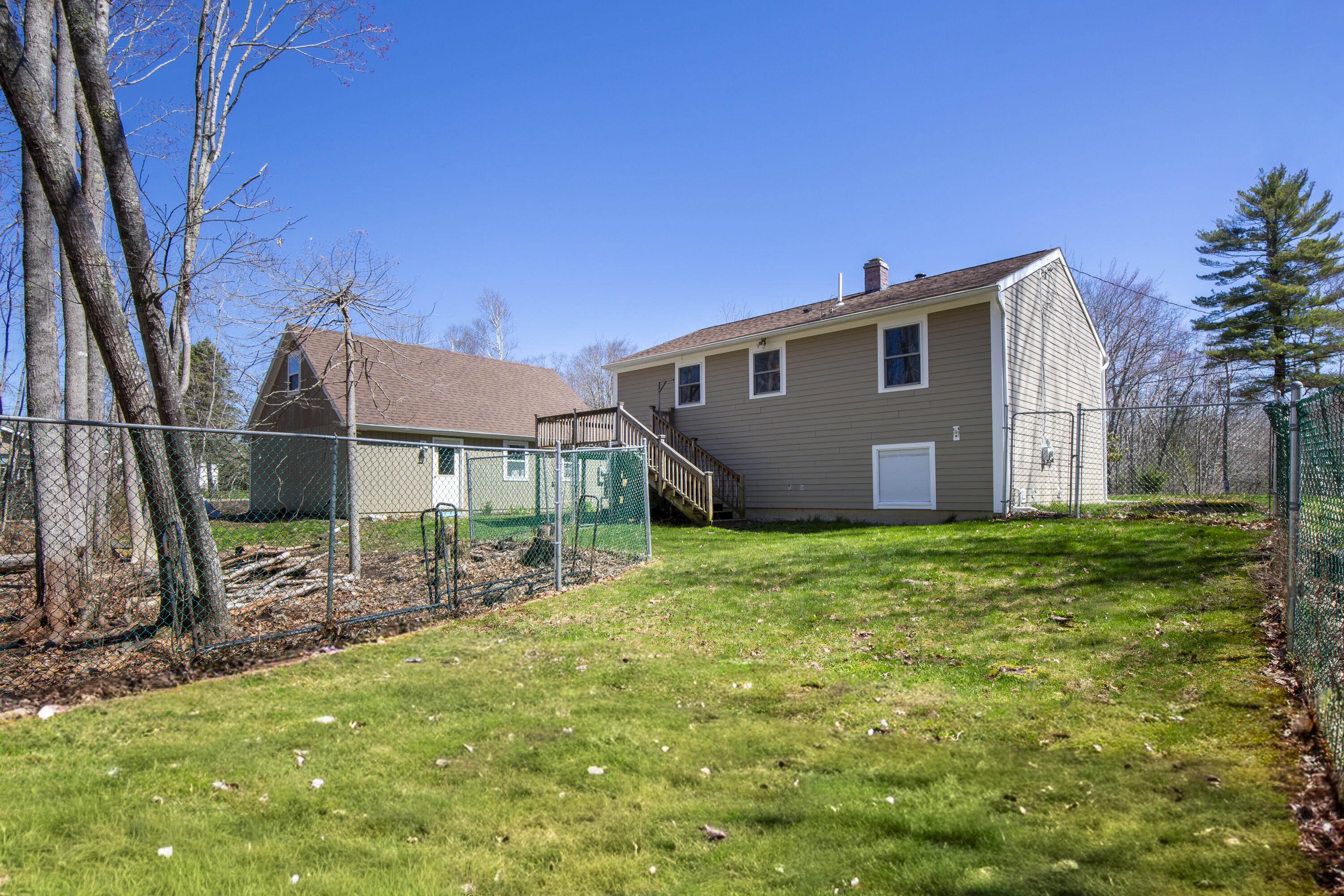 29 Oak Run Owls Head ME 04854
