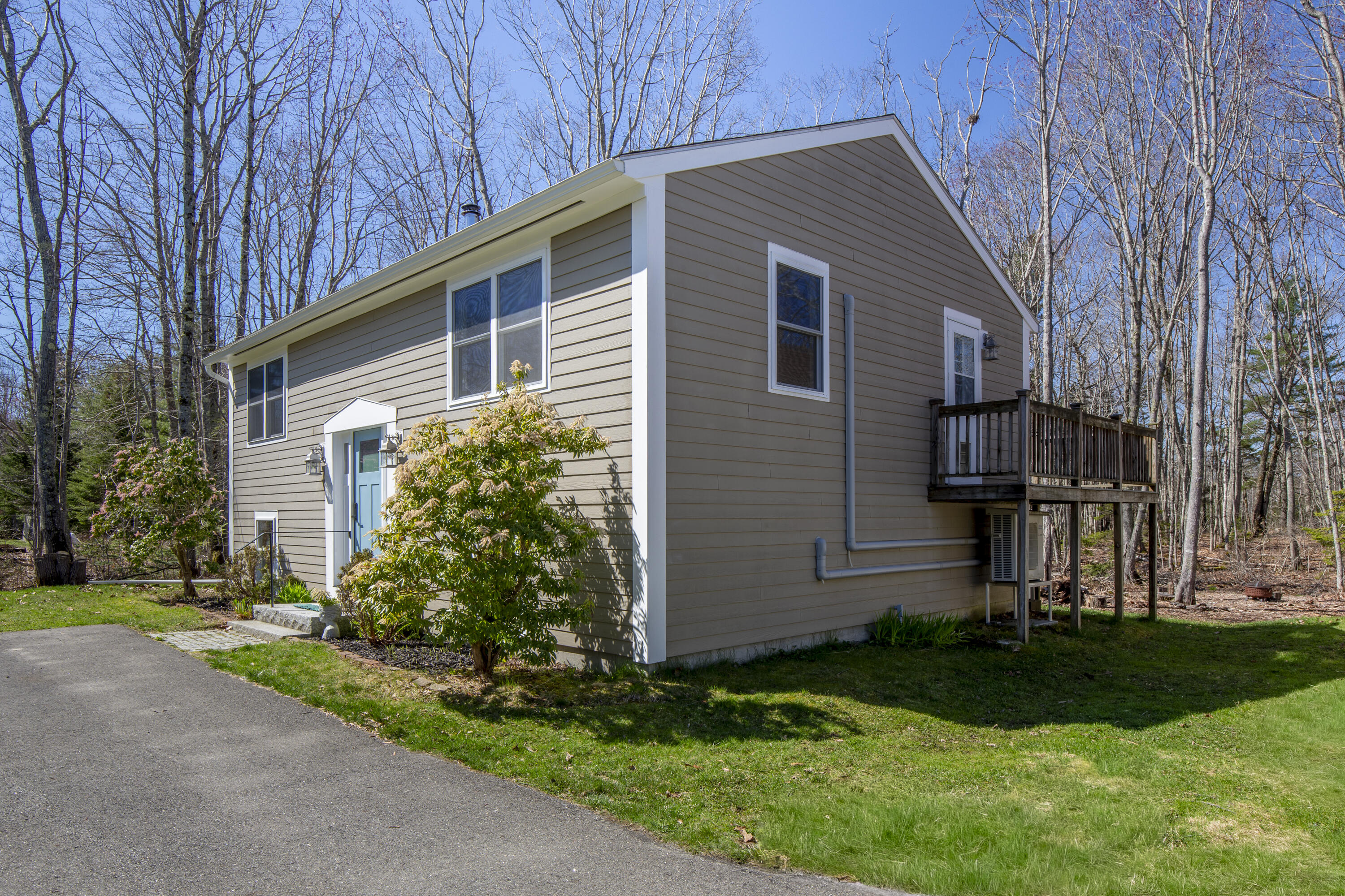 29 Oak Run Owls Head ME 04854