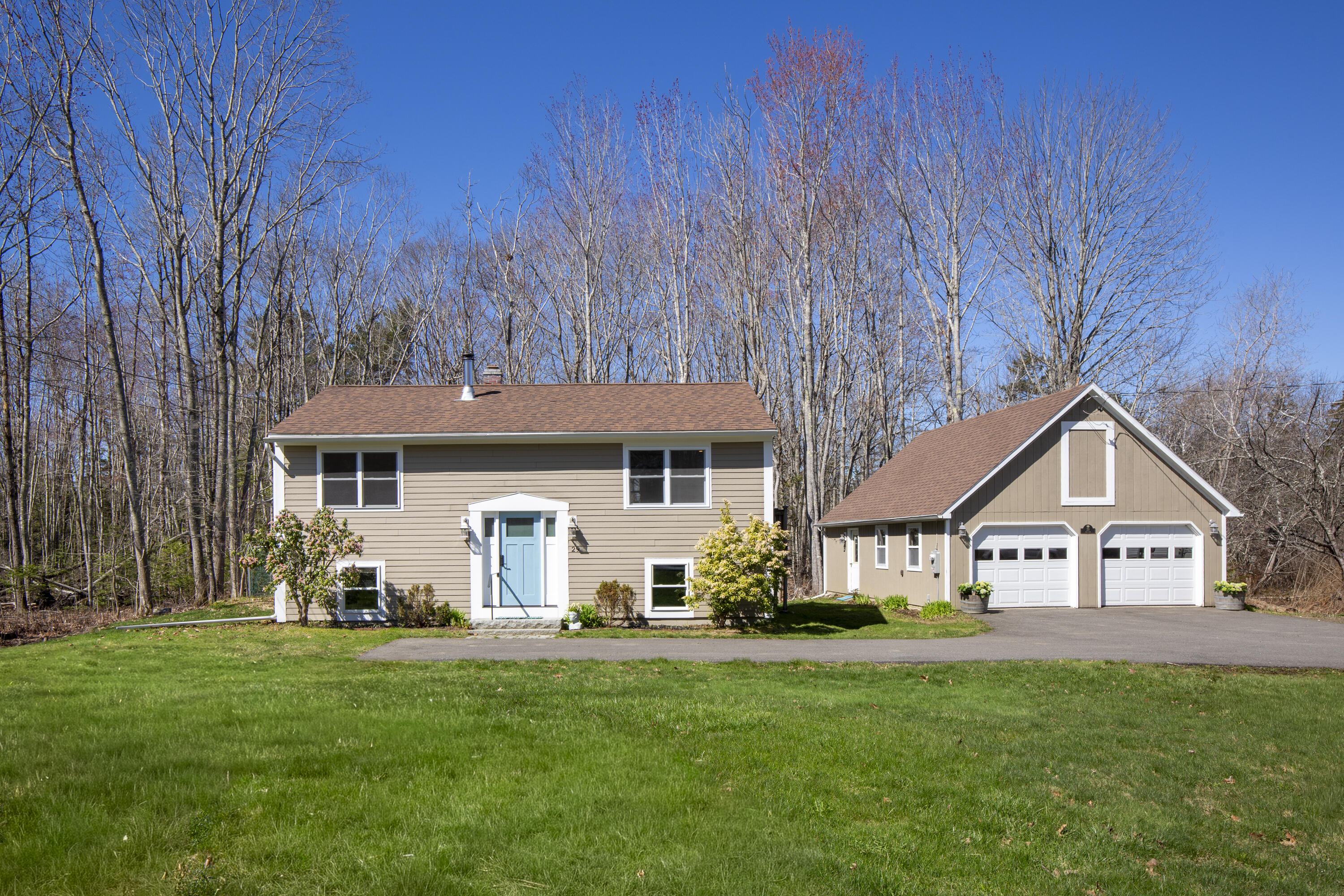 29 Oak Run Owls Head ME 04854
