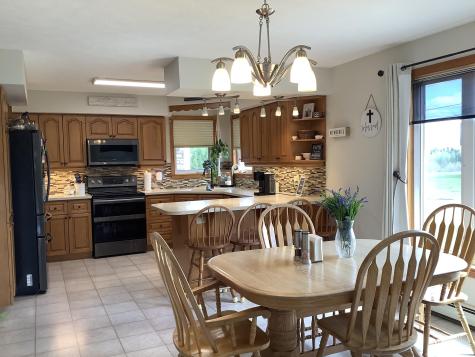19 Harrison Avenue Fort Fairfield ME 04742