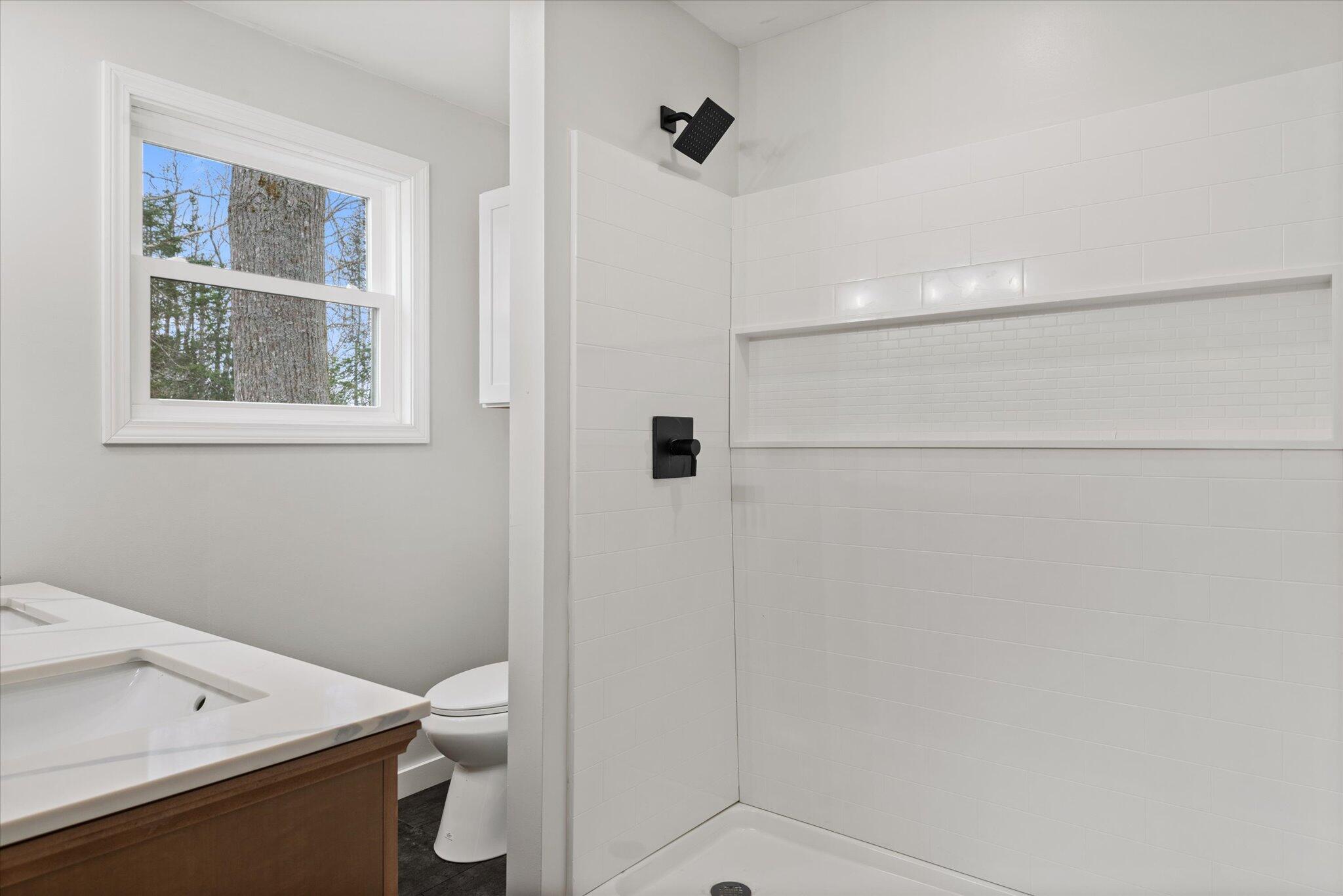 91 Woodland Heights Bucksport ME 04416