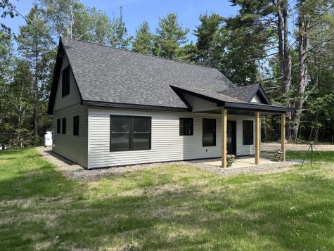 91 Woodland Heights Bucksport ME 04416