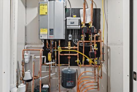 91 Woodland Heights Bucksport ME 04416