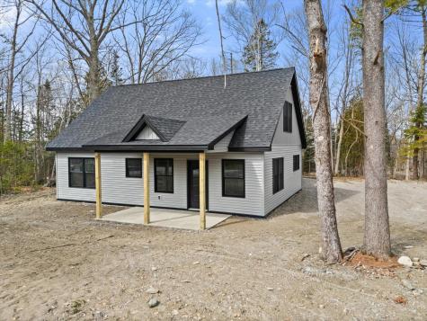 91 Woodland Heights Bucksport ME 04416