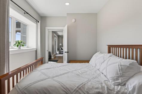 78 Owl's Nest Road Portland ME 04102