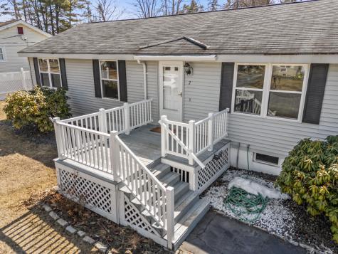 7 Imperial Lane Scarborough ME 04074