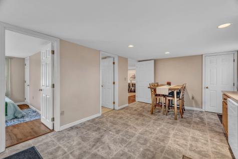 3237 Broadway Glenburn ME 04401