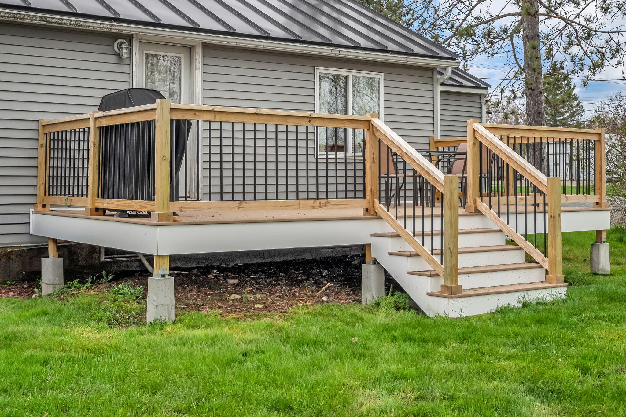 3237 Broadway Glenburn ME 04401