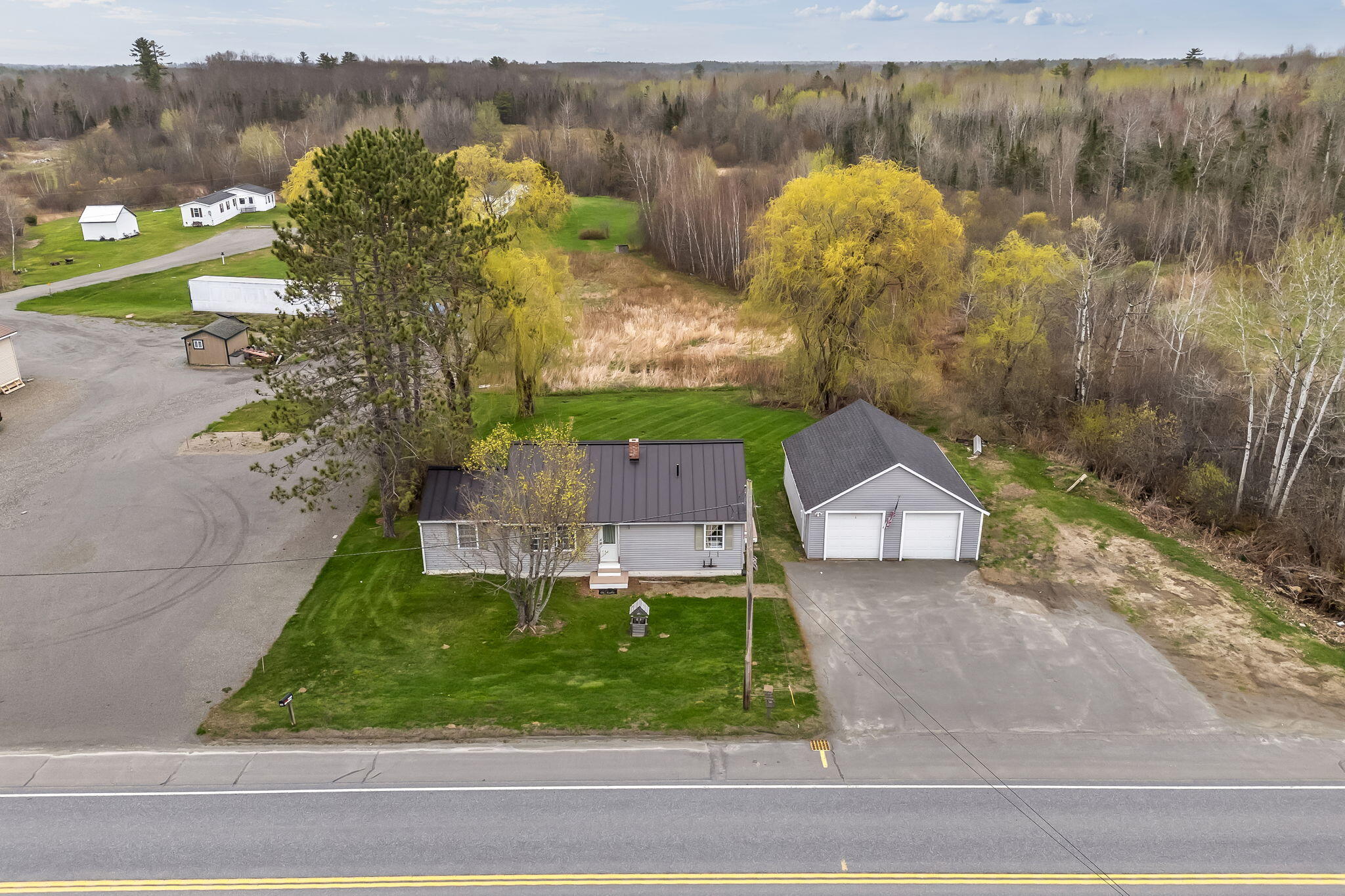 3237 Broadway Glenburn ME 04401