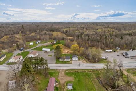3237 Broadway Glenburn ME 04401