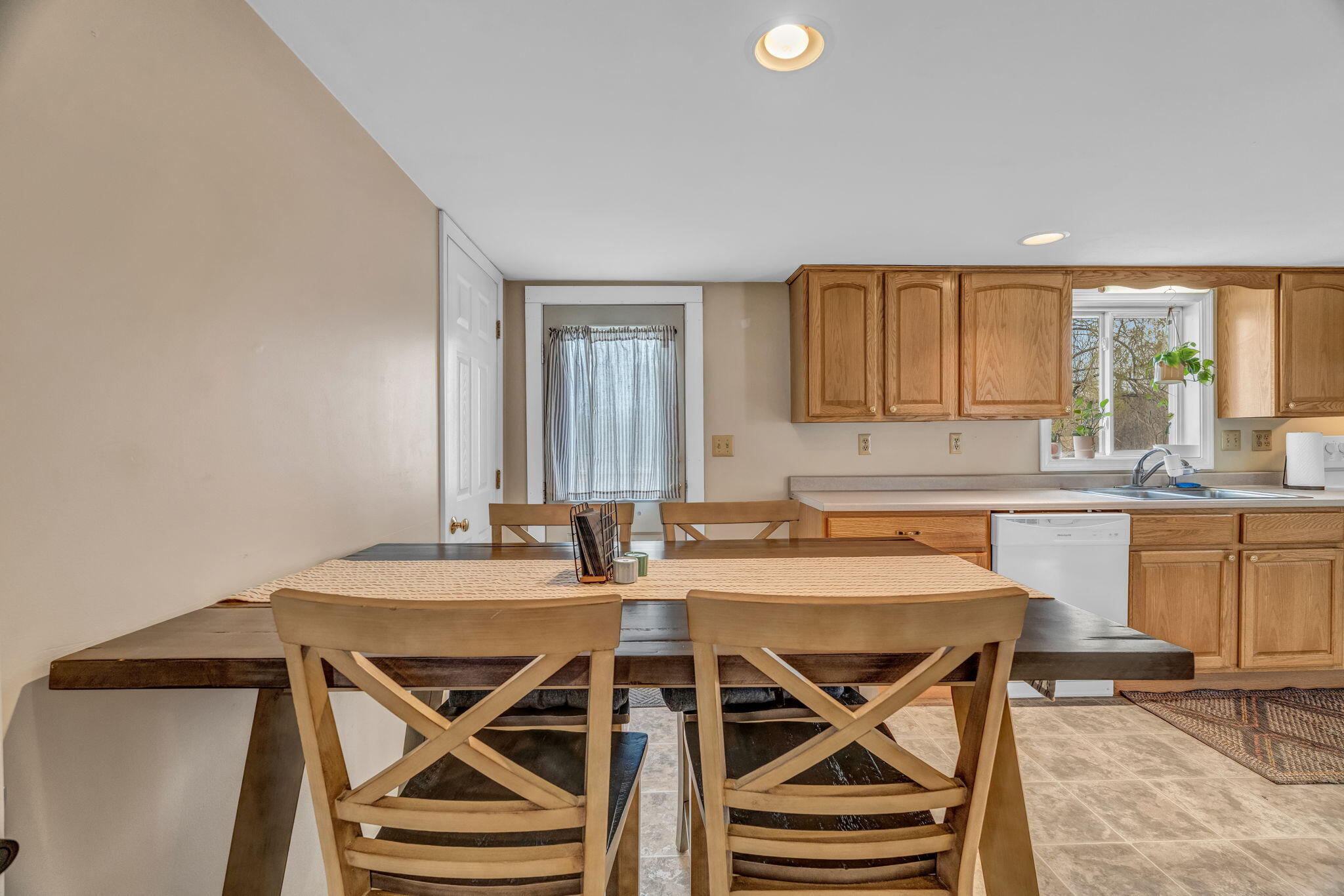 3237 Broadway Glenburn ME 04401