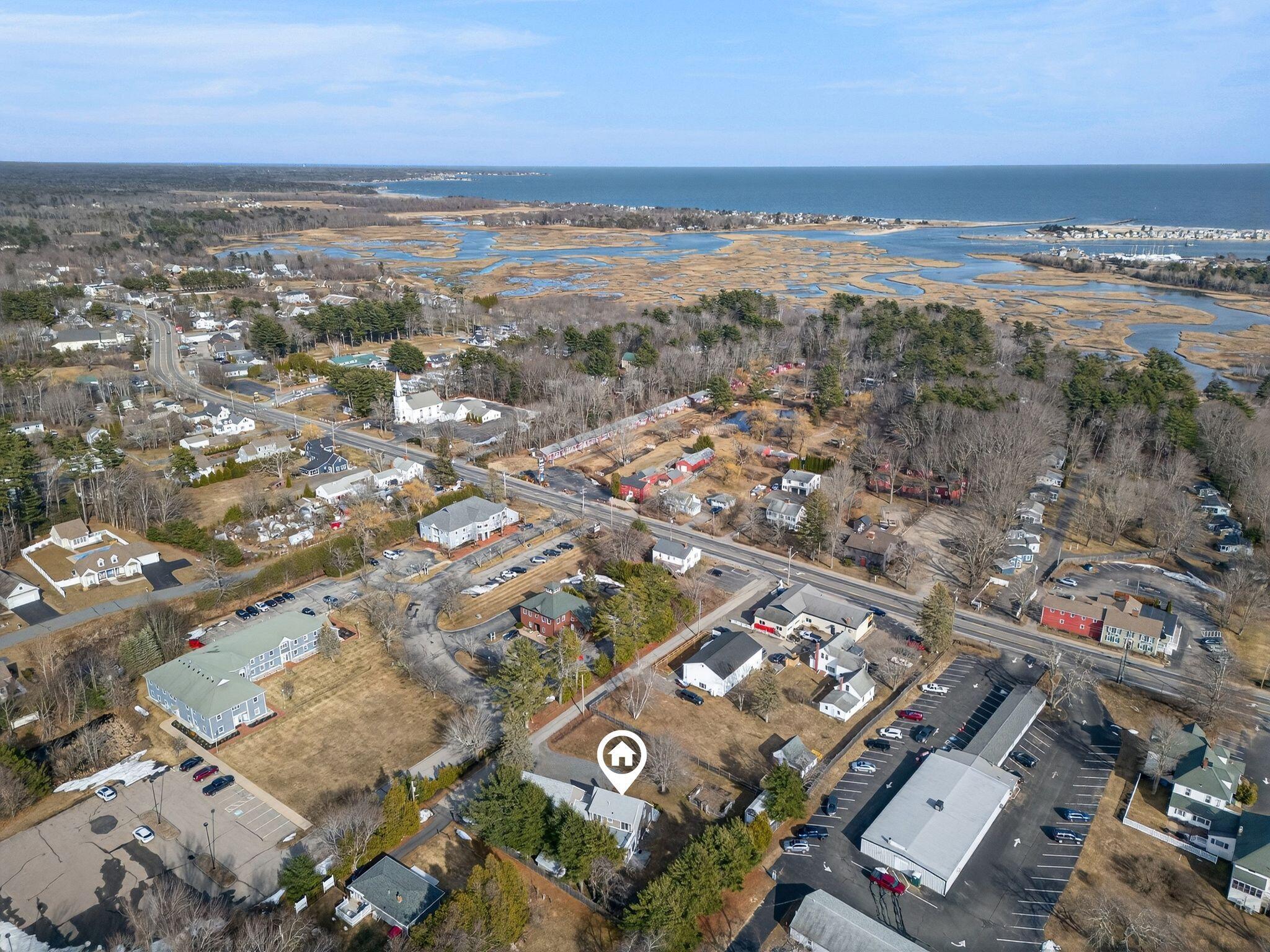 28 Coggeshall Lane Wells ME 04090