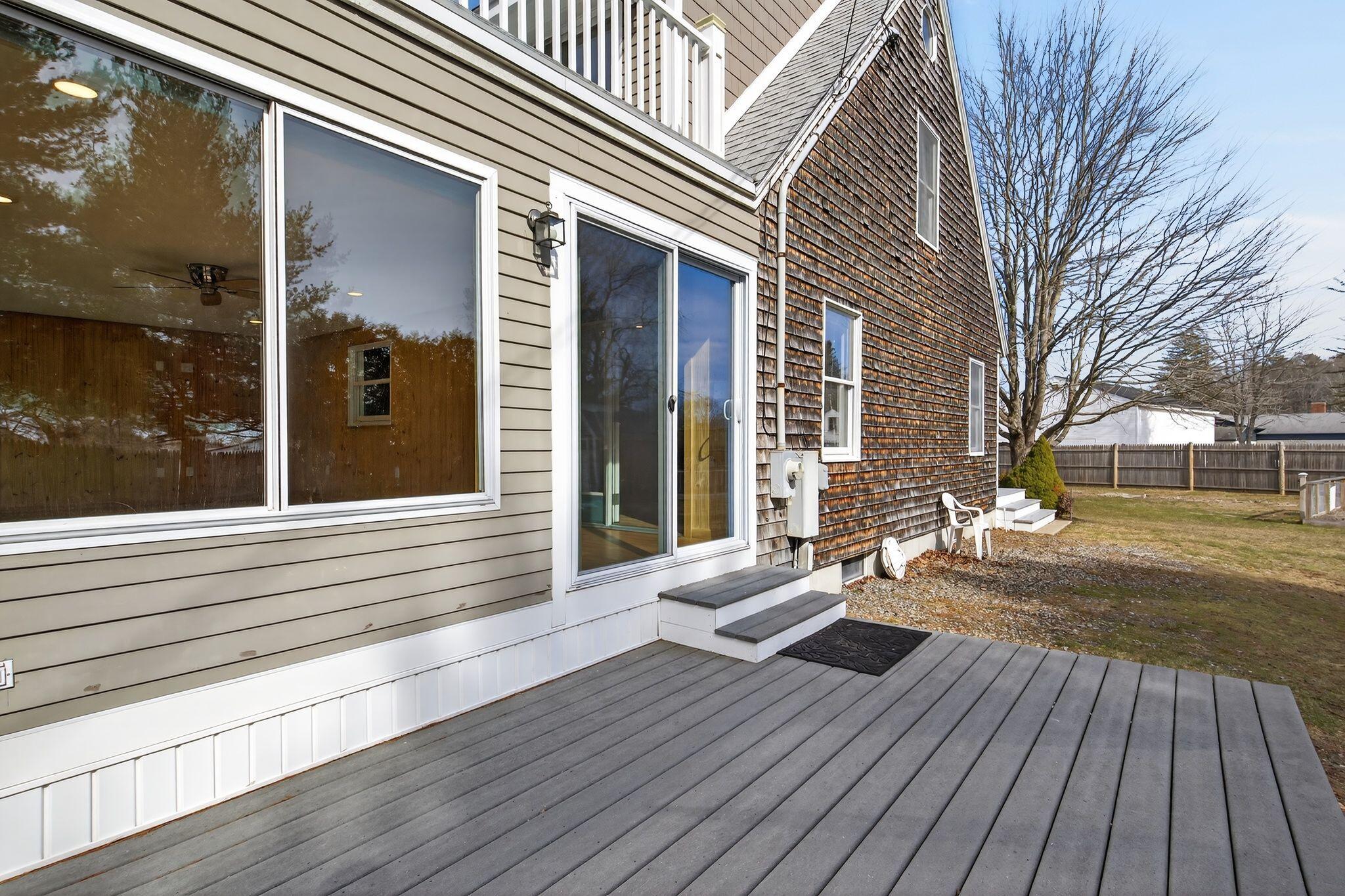 28 Coggeshall Lane Wells ME 04090