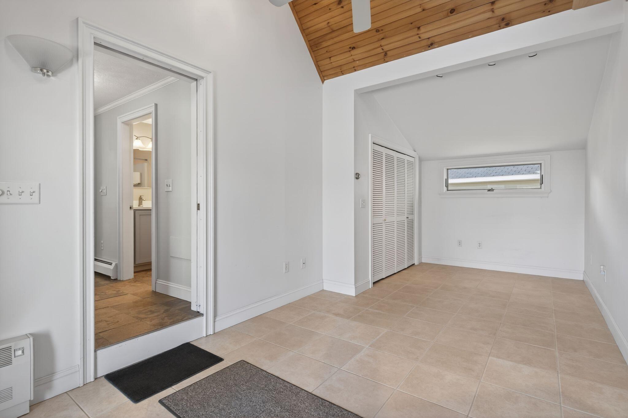 28 Coggeshall Lane Wells ME 04090