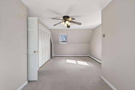 28 Coggeshall Lane Wells ME 04090