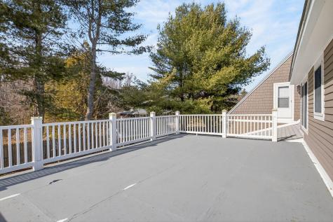 28 Coggeshall Lane Wells ME 04090