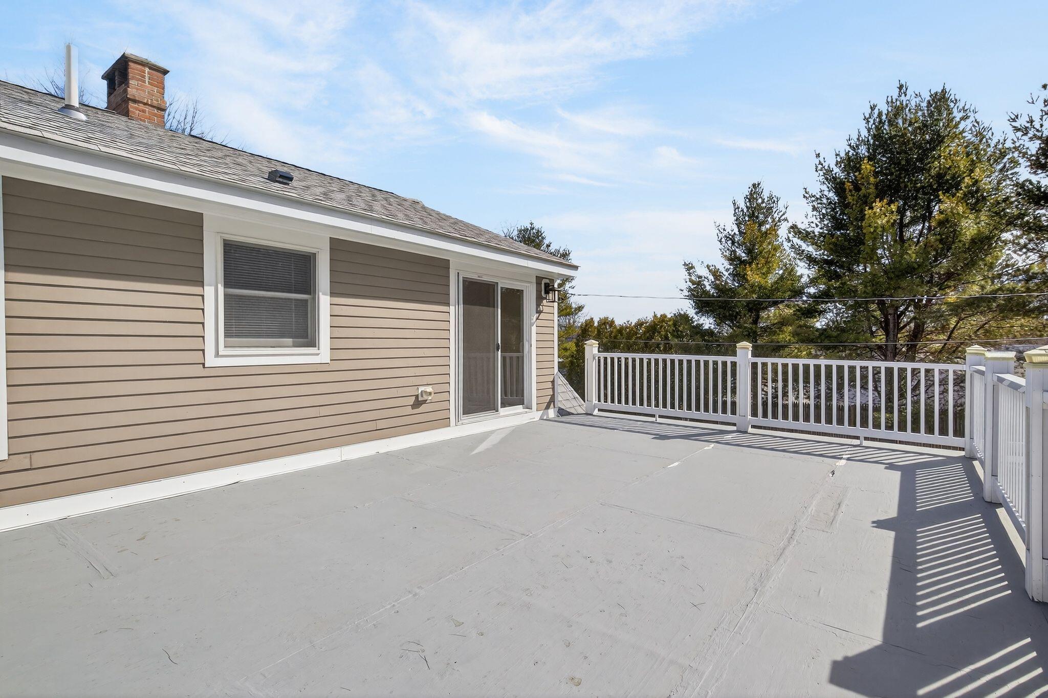 28 Coggeshall Lane Wells ME 04090