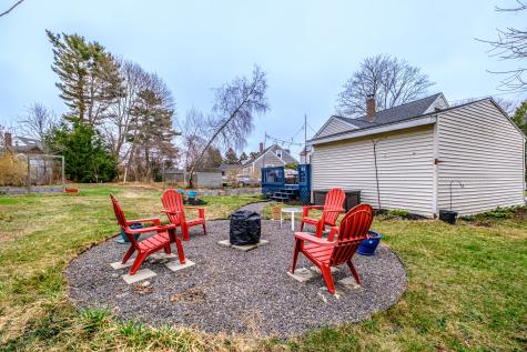 8 Meadow Way Cape Elizabeth ME 04107