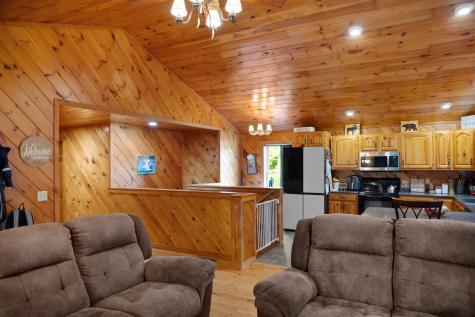 3 Harding Road Baldwin ME 04091