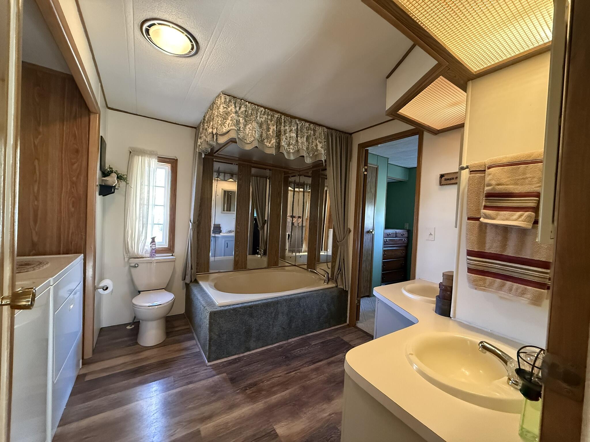 185 Mutton Lane Clinton ME 04927