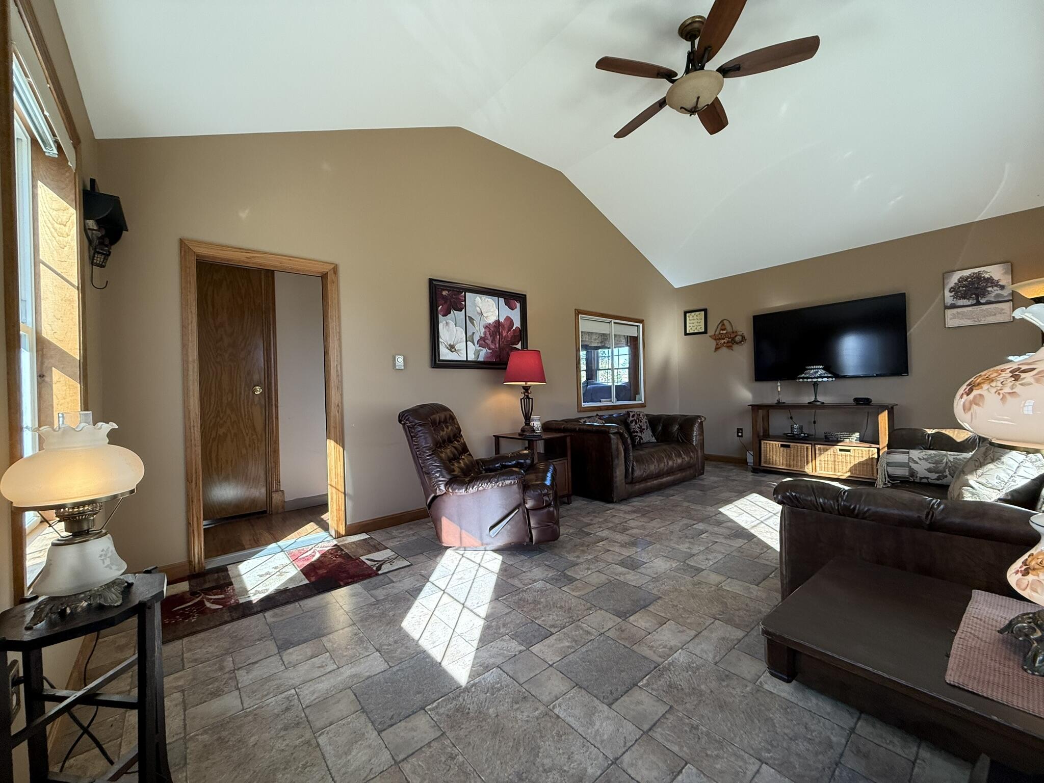 185 Mutton Lane Clinton ME 04927