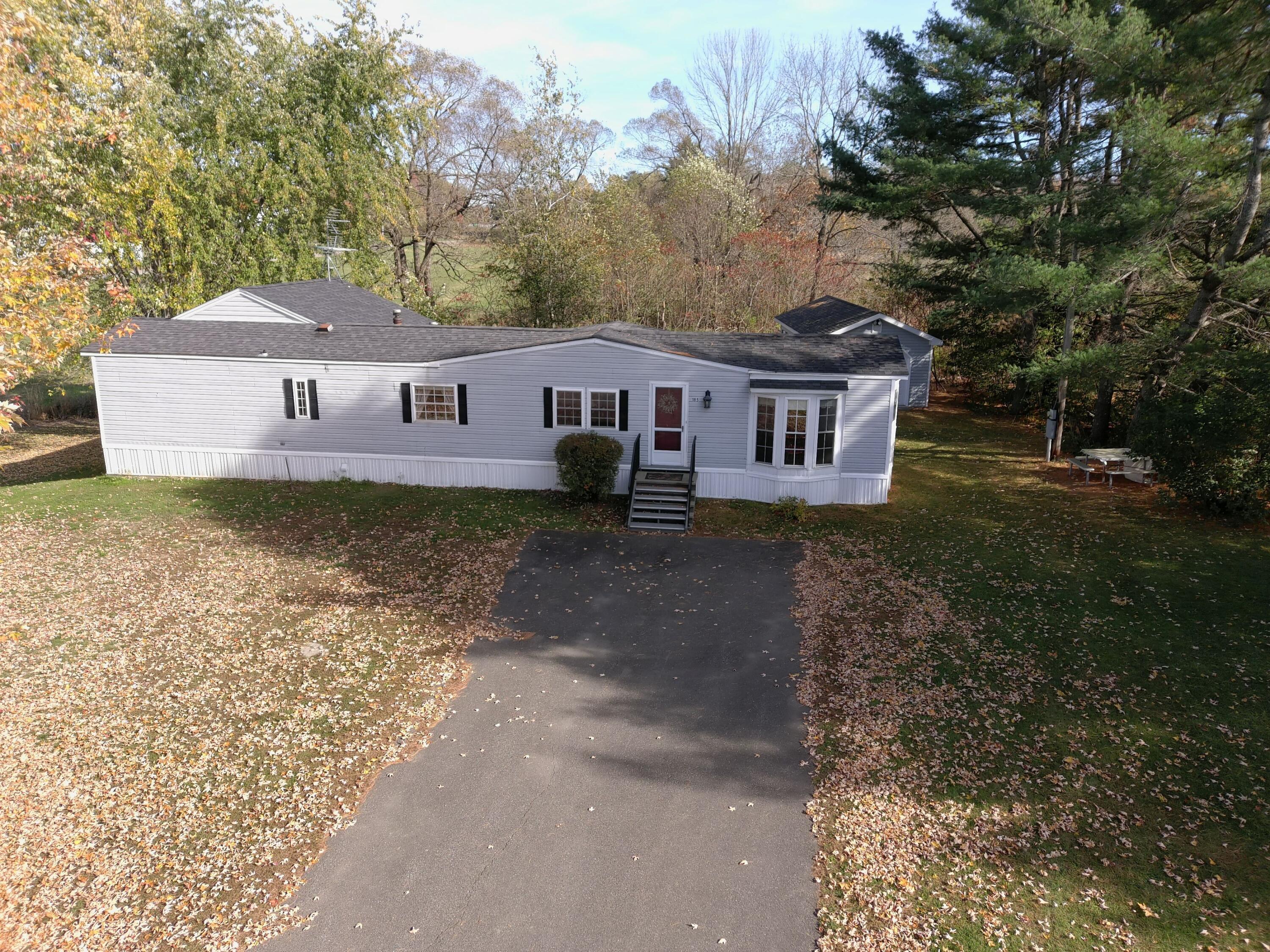 185 Mutton Lane Clinton ME 04927