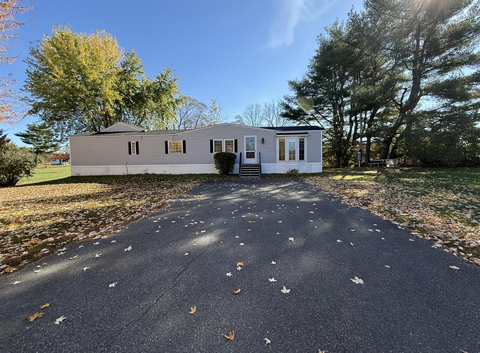 185 Mutton Lane Clinton ME 04927