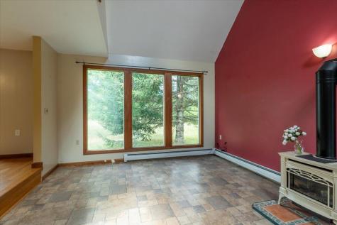 33 Hunt Road Vassalboro ME 04989