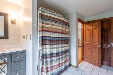 33 Hunt Road Vassalboro ME 04989