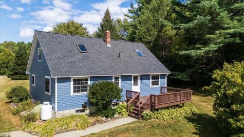 33 Hunt Road Vassalboro ME 04989