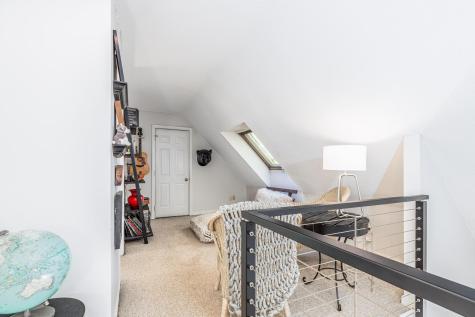 8 Hawthorne Lane York ME 03909