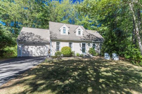 8 Hawthorne Lane York ME 03909