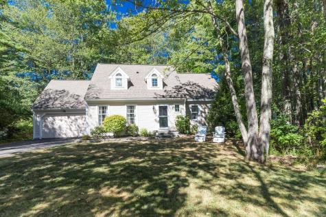 8 Hawthorne Lane York ME 03909