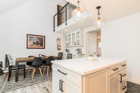 8 Hawthorne Lane York ME 03909