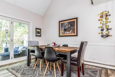 8 Hawthorne Lane York ME 03909