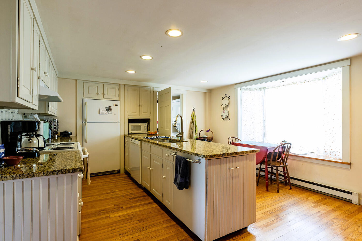 48 Mechanic Street Camden ME 04843