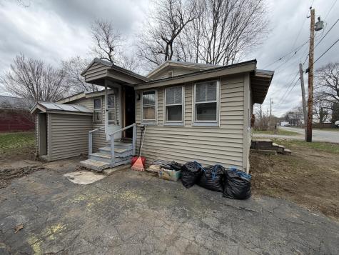 27 Saint John Street Skowhegan ME 04976