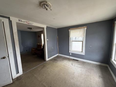 27 Saint John Street Skowhegan ME 04976