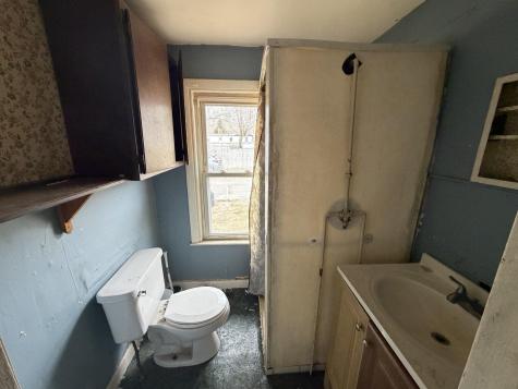 27 Saint John Street Skowhegan ME 04976