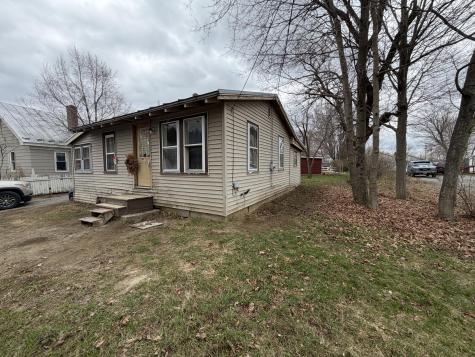 27 Saint John Street Skowhegan ME 04976