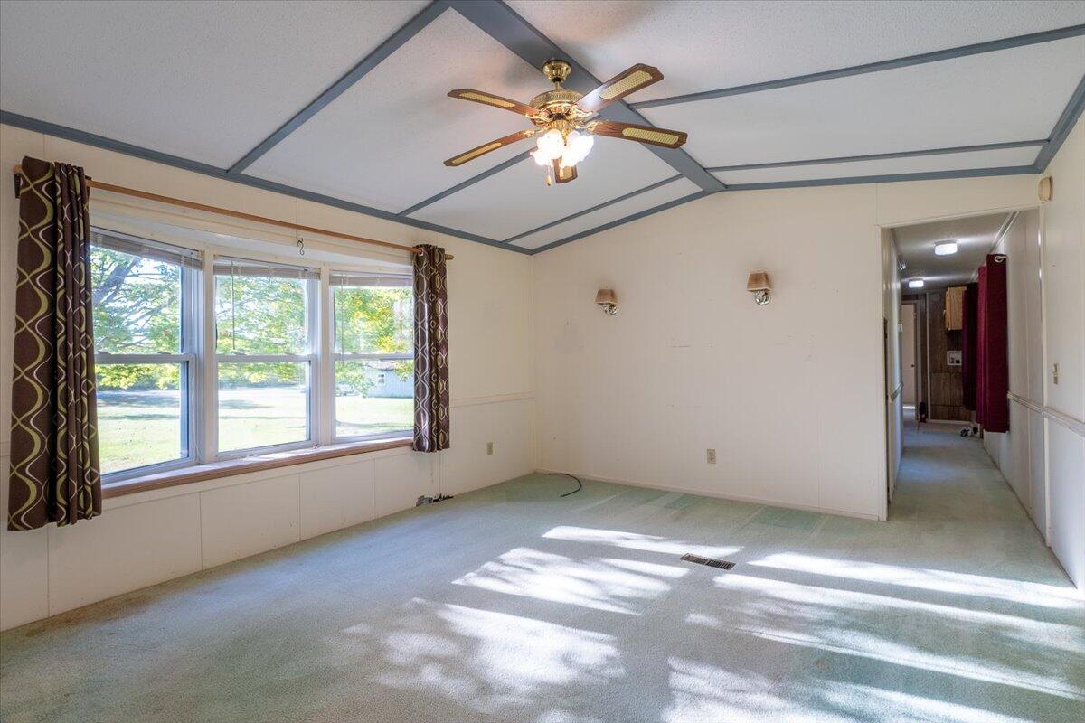 46 Cedar Drive Warren ME 04864