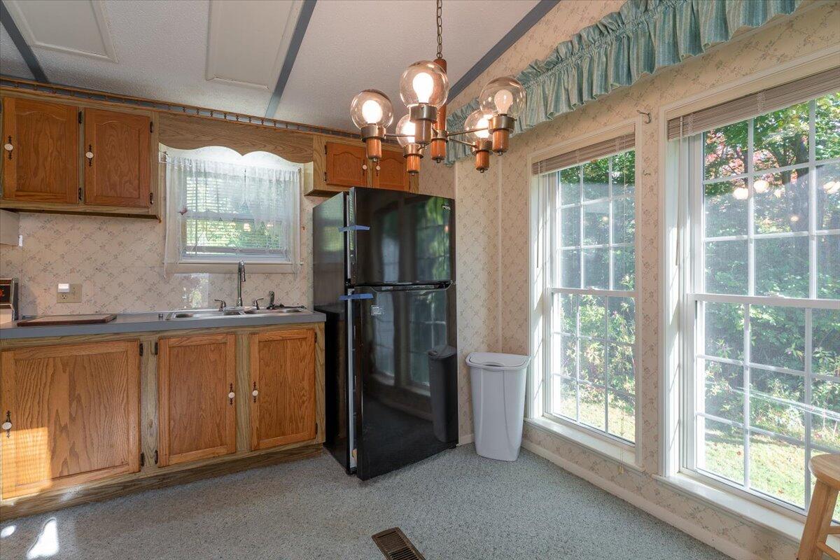 46 Cedar Drive Warren ME 04864