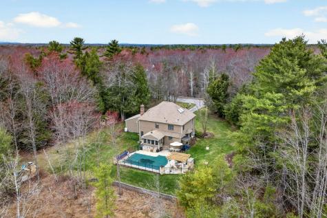 19 Woodfield Drive Scarborough ME 04074