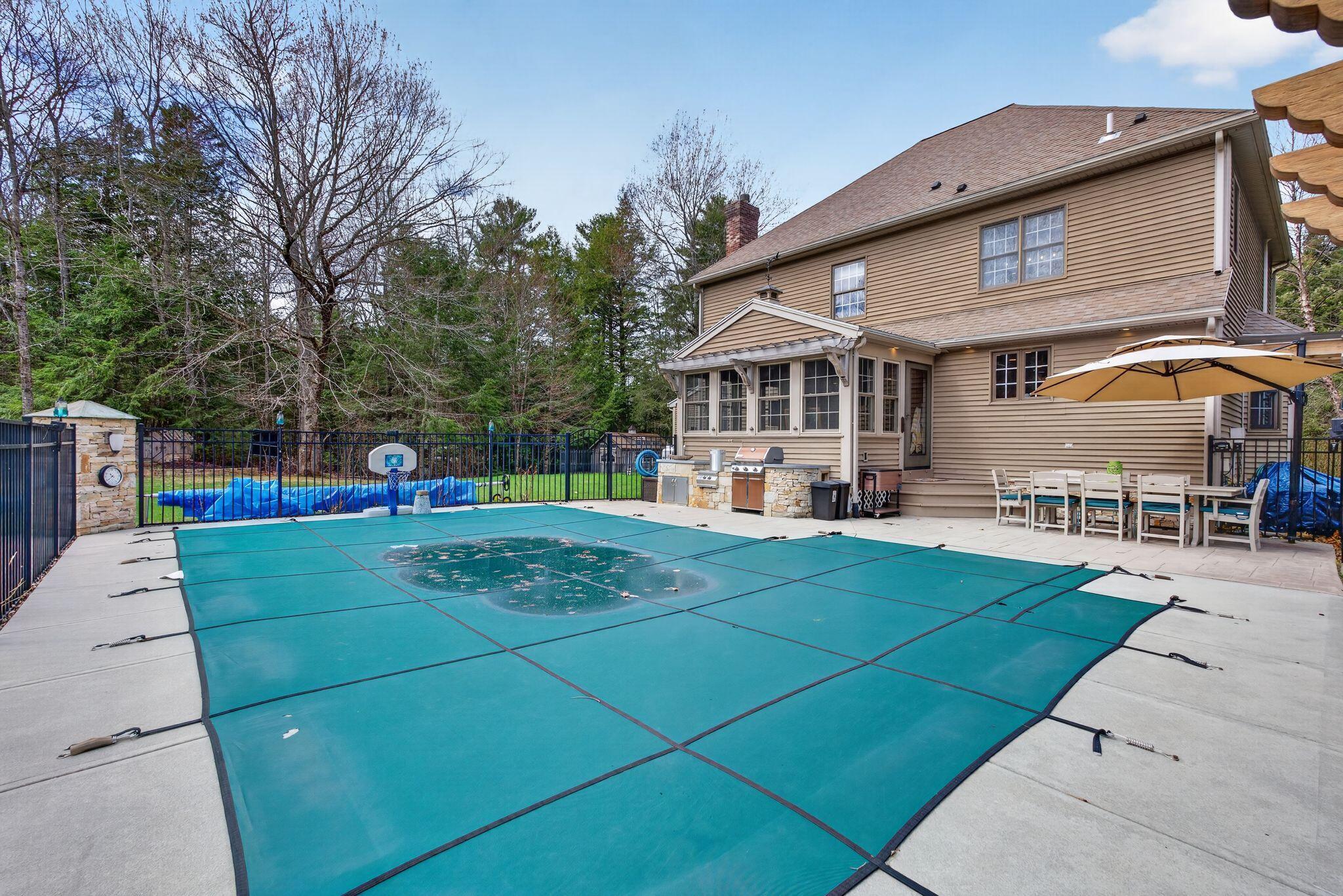 19 Woodfield Drive Scarborough ME 04074