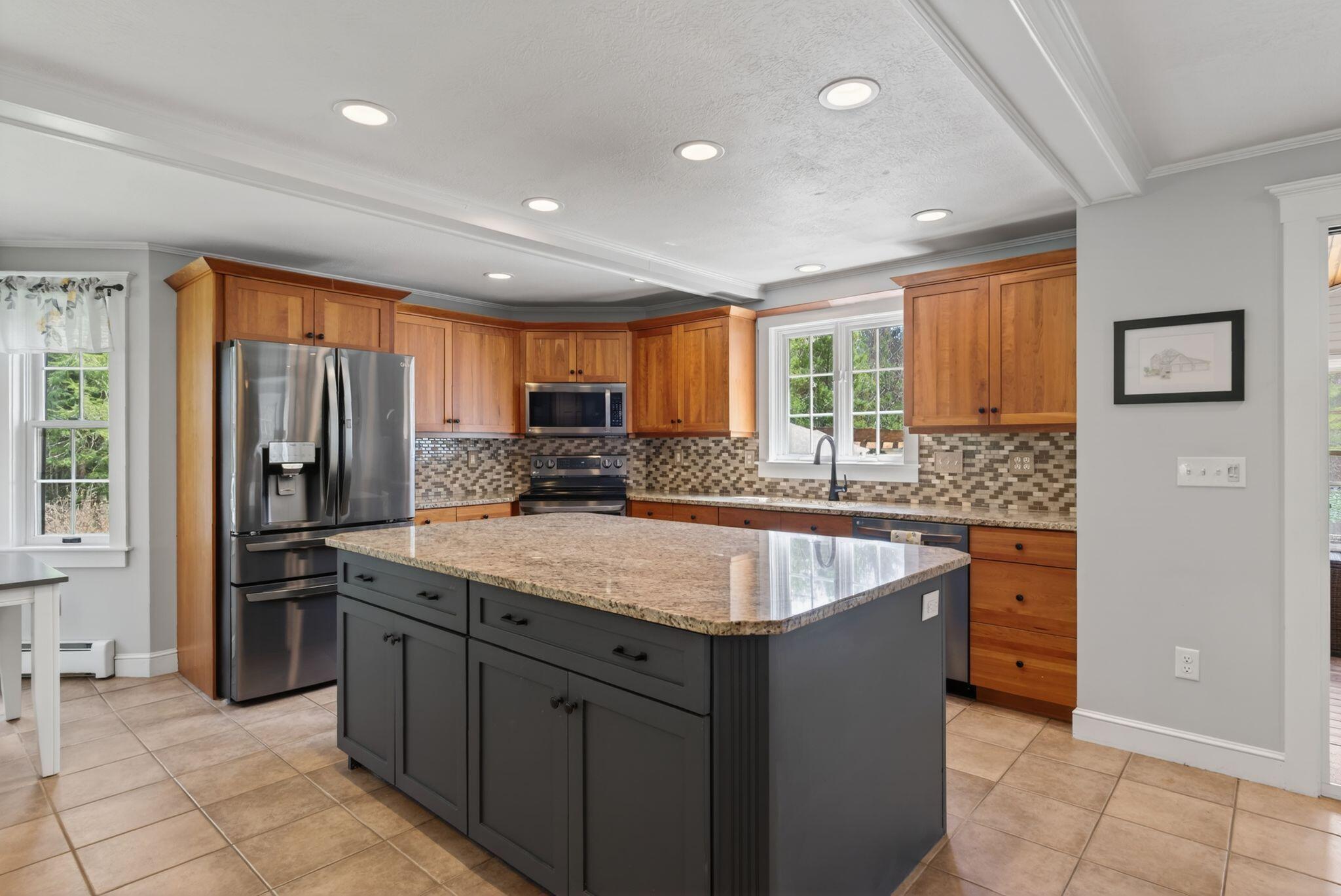 19 Woodfield Drive Scarborough ME 04074