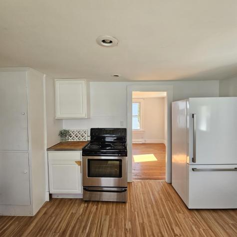 142 Bedford Street Bath ME 04530