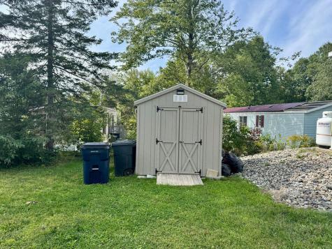 7 Lloyd Lane Holden ME 04429